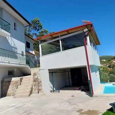 Casa Do Vale Holiday home *